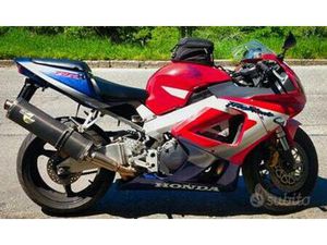 HONDA CBR FIREBLADE 1000 RR (929) 2002