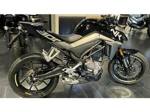 VENDO CFMOTO 300NK (2021 - 26) USATA A GAGLIANICO (CODICE 9852660) - MOTO.IT