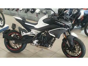 VENDO CFMOTO 800NK ADVANCED (2023 - 26) USATA A ROMA (CODICE 9814863) - MOTO.IT