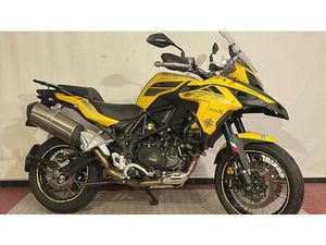 VENDO BENELLI TRK 502X (2021 - 26) USATA A ROSTA (CODICE 9840804) - MOTO.IT