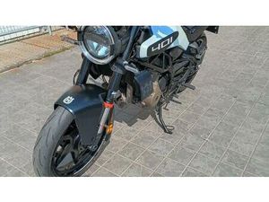 VENDO HUSQVARNA VITPILEN 401 (2024 - 26) USATA A PIACENZA (CODICE 9806775) - MOTO.IT