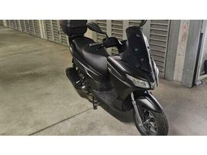 VENDO APRILIA SXR 50 (2021 - 26) USATA A MILANO (CODICE 9849009) - MOTO.IT