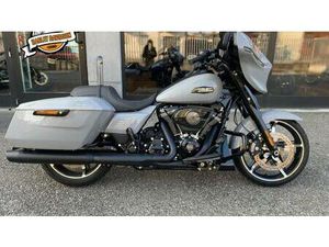 VENDO HARLEY-DAVIDSON STREET GLIDE (2024 - 26) USATA A TORINO (CODICE 9865404) - MOTO.IT