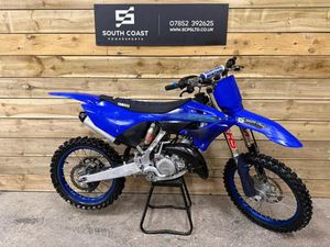 YAMAHA YZ 125 2024 MOTOCROSS BIKE