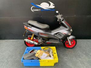 GILERA RUNNER 125 CC LEARNER LEGAL 2004 PROJECT SCOOTER HPI CLEAR