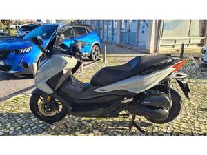 HONDA FORZA 125 – 2023 | CINZENTO MATE | COMO NOVA ÁGUAS LIVRES