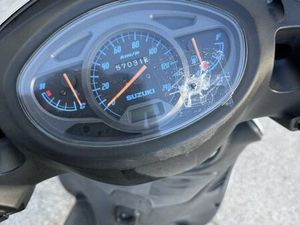 SUZUKI UX 125 | 2012 | 57.000 KM | 800€ (NEGOCIÁVEL) MONTENEGRO