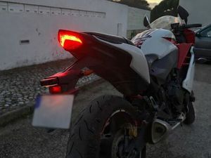 HONDA CBR600F 2012 CASTELO (SESIMBRA)