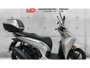 VENDO HONDA SH 350I GT (2025 - 26) USATA A TRENTO (CODICE 9885996) - MOTO.IT