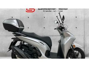 VENDO HONDA SH 350I GT (2025 - 26) USATA A VERONA (CODICE 9885991) - MOTO.IT