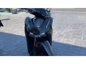 VENDO HONDA SH 350I GT (2025 - 26) USATA A SANT'EGIDIO DEL MONTE ALBINO (CODICE 9807806) - MOTO.IT