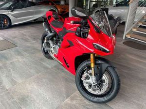 DUCATI PANIGALE V2