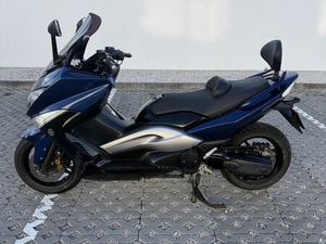 YAMAHA TMAX 500 XP QUELUZ E BELAS