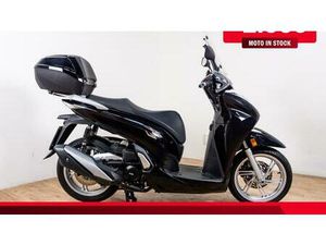 VENDO HONDA SH 350I SPORT (2025 - 26) USATA A ROZZANO (CODICE 9857652) - MOTO.IT