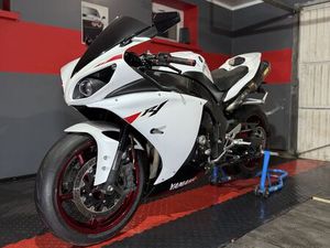 YAMAHA YZF R1 RN22 WLOCLAWEK