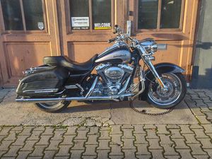 HARLEY - DAVIDSON ROAD KING CVO