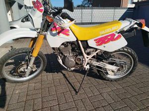SUZUKI 350 DR