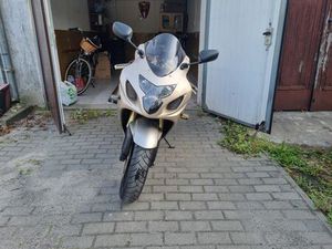 SUZUKI GSX-R 600 K4 REZERWACJA STARGARD