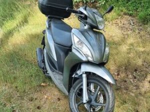 MOTOCYKL HONDA VISION 110 SKUTER, MOTOROWER TLUSTORĘBY