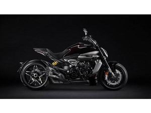 VENDO DUCATI XDIAVEL V4 (2025 - 26) NUOVA A IMPERIA (CODICE 9837210) - MOTO.IT