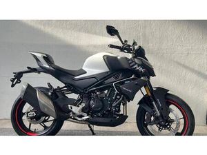 VENDO CFMOTO 450NK (2023 - 26) NUOVA A ROSTA (CODICE 9264136) - MOTO.IT