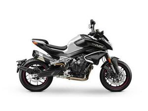 VENDO CFMOTO 800NK ADVANCED (2023 - 26) NUOVA A PRATO (CODICE 9888731) - MOTO.IT