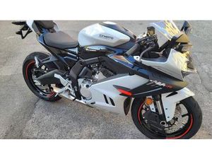 VENDO CFMOTO 675SR-R (2025 - 26) NUOVA A LAVAGNA (CODICE 9691761) - MOTO.IT