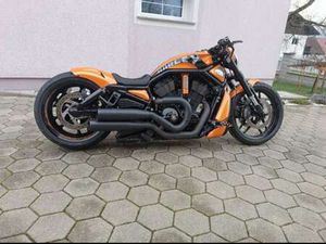 HARLEY-DAVIDSON NIGHT ROD ORANGE