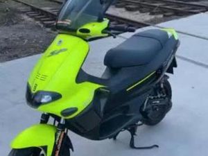 GILERA RUNNER DD 183CC A1 40,4 PK — SCOOTERS | YAMAHA — MARKTPLAATS