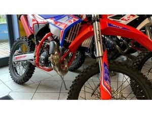 VENDO BETAMOTOR RR 50 ENDURO RACING (2021 - 26) NUOVA A CREVOLADOSSOLA (CODICE 9905225) - MOTO.IT
