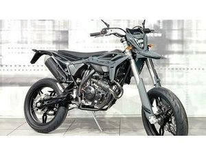 VENDO BETAMOTOR RR 125 4T ENDURO R (2024 - 26) NUOVA A CASALGRASSO (CODICE 9865415) - MOTO.IT