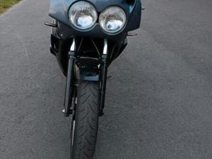 TAUSCHE YAMAHA FZR 600 GEGEN BMW