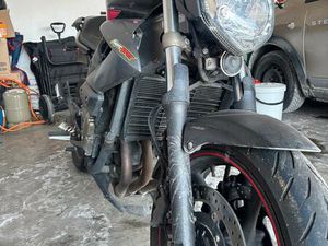 YAMAHA XJ6 (RJ19) – TOP ZUSTAND – IXIL AUSPUFF – ABS – BJ 2010
