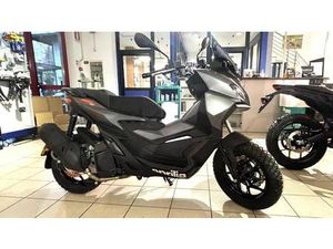 VENDO APRILIA SR GT 125 (2025 - 26) NUOVA A NOVARA (CODICE 9900598) - MOTO.IT