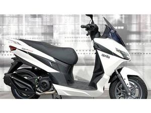 VENDO APRILIA SXR 50 (2021 - 26) NUOVA A MILANO (CODICE 9898577) - MOTO.IT