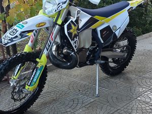 HUSQVARNA TE 300 →