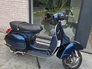 ② VESPA PX 125 CC DERNIÈRE ÉDITION 2012