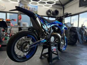 ② KTM SHERCO 125 SM A1 RIJBEWIJS 2 TAKT SUPERMOTO SUPERMOTARD