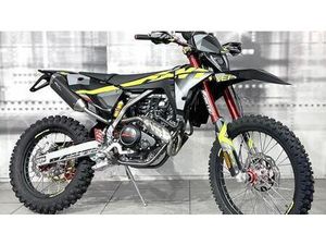 VENDO FANTIC MOTOR XEF 125 COMPETITION (2025 - 26) NUOVA A CASALGRASSO (CODICE 9669720) - MOTO.IT