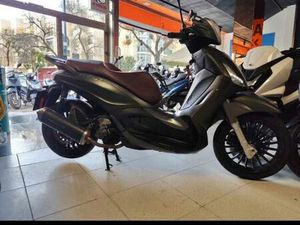 PIAGGIO - BEVERLY 300 VENTA O CAMBIO