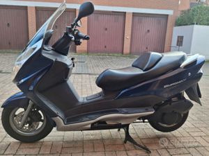 SUZUKI BURGMAN 150 13000 KM