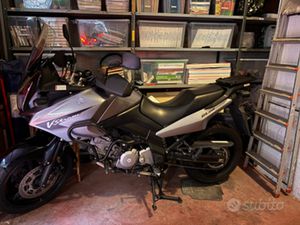 SUZUKI V-STROM DL 650 ABS