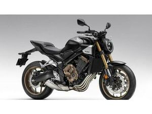 VENDO HONDA CB 650 R E-CLUTCH (2024 - 26) NUOVA A ROMA (CODICE 9562157) - MOTO.IT