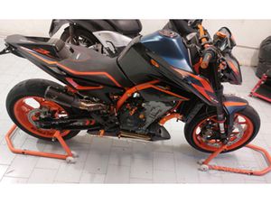 KTM 890 DUKE R