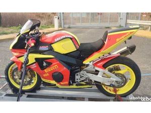 HONDA CBR 954 RR