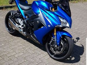 SUZUKI GSX S 1000F