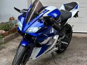 YAMAHA YZF-R125