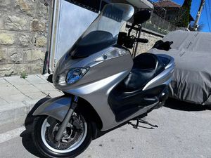 YAMAHA MAJESTY 400 →