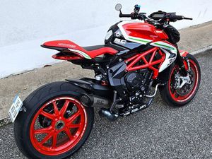 MV AGUSTA DRAGSTER 800 RC