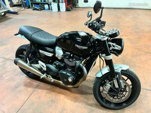 MOTO TRIUMPH SPEED TWIN 1200
